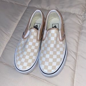 Peach vans